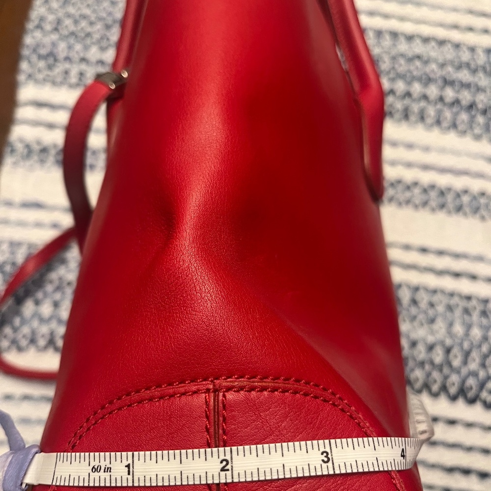 Tod’s red leather bag - Picture 12 of 12